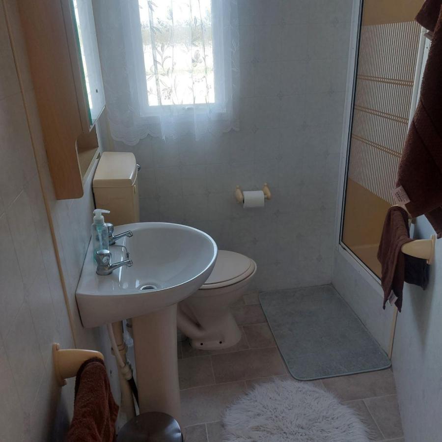 Warden Springs Caravan Park Ms16 Thornhill Road, Eastchurch,Me124Hf Sheerness Exterior photo